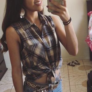 Crop tie in the front flannel